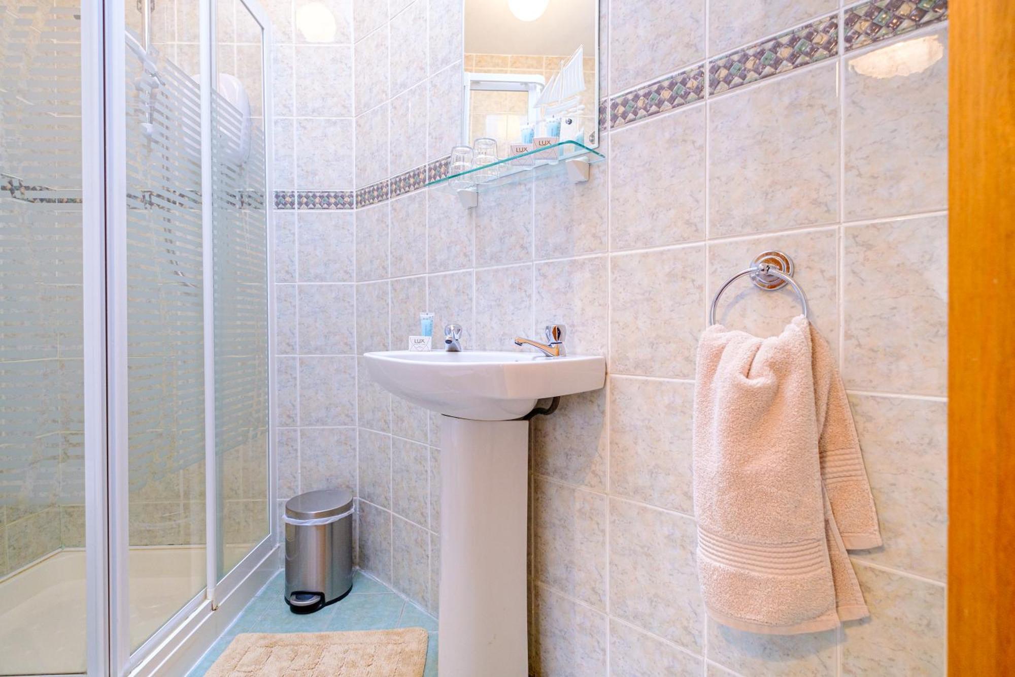 Fallon'S B&B Kinvara Room photo